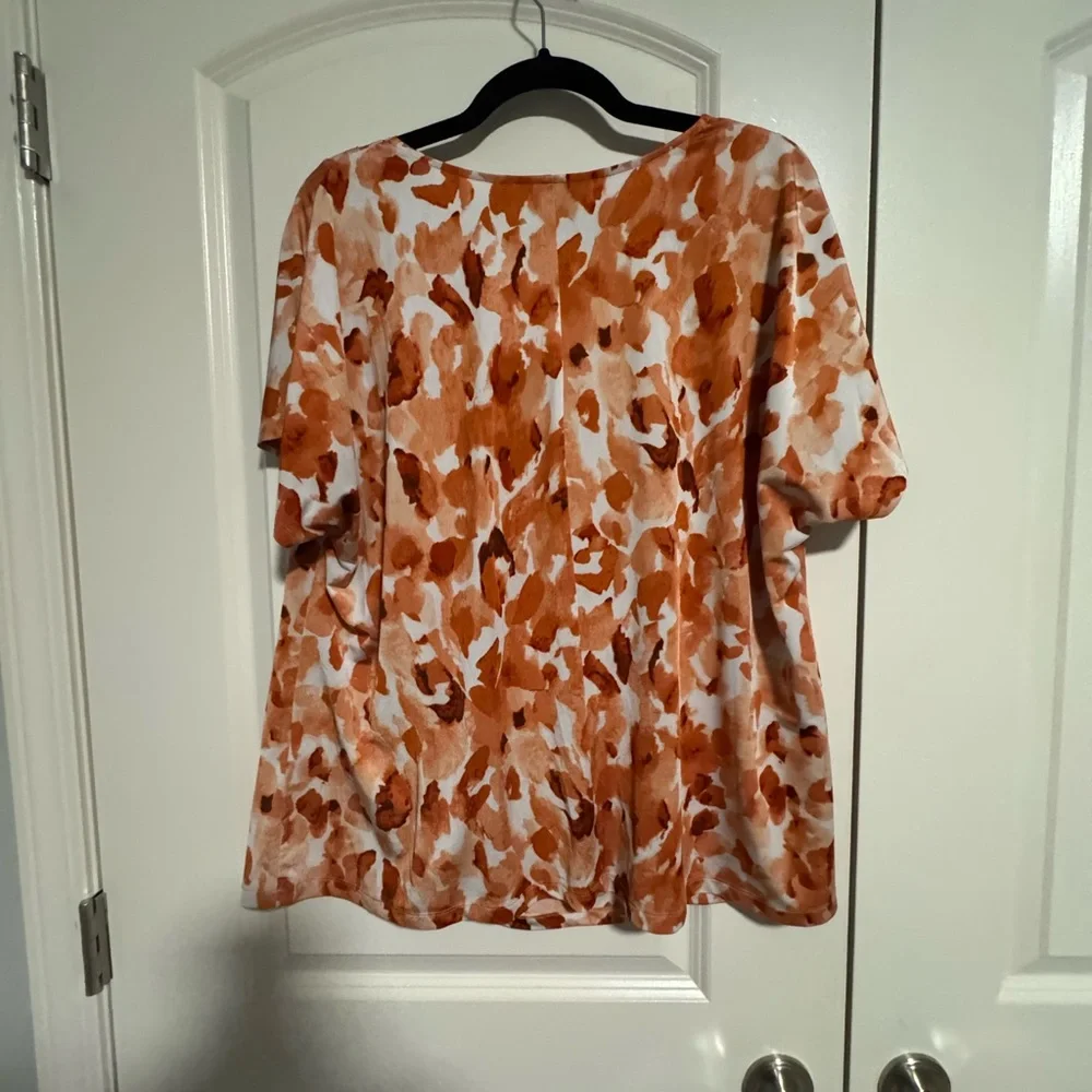 Dana Buchman Orange and White Ruched Blouse - Picture 2 of 6